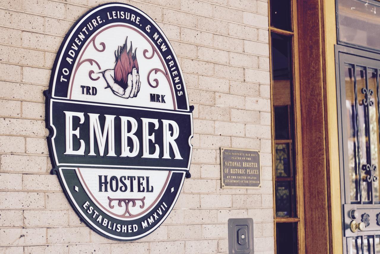 Ember Hostel DEN Dış mekan fotoğraf