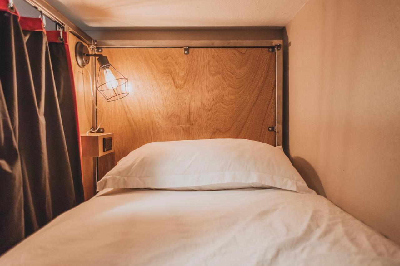 Ember Hostel DEN Dış mekan fotoğraf