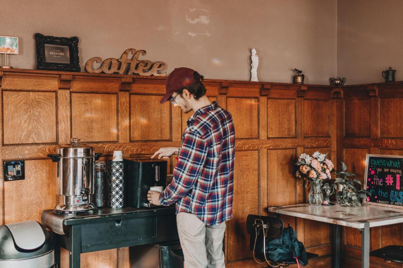 Ember Hostel DEN Dış mekan fotoğraf