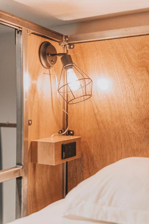 Ember Hostel DEN Dış mekan fotoğraf